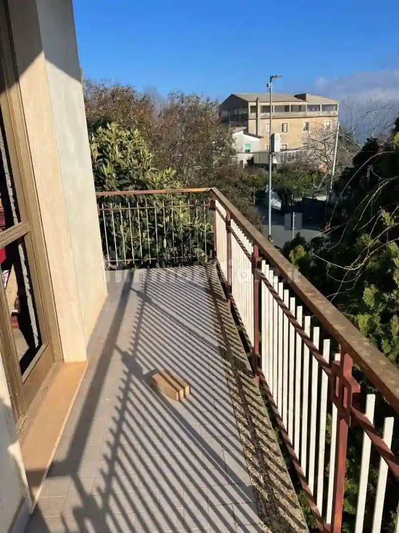 Palazzo - Edificio - foto 2