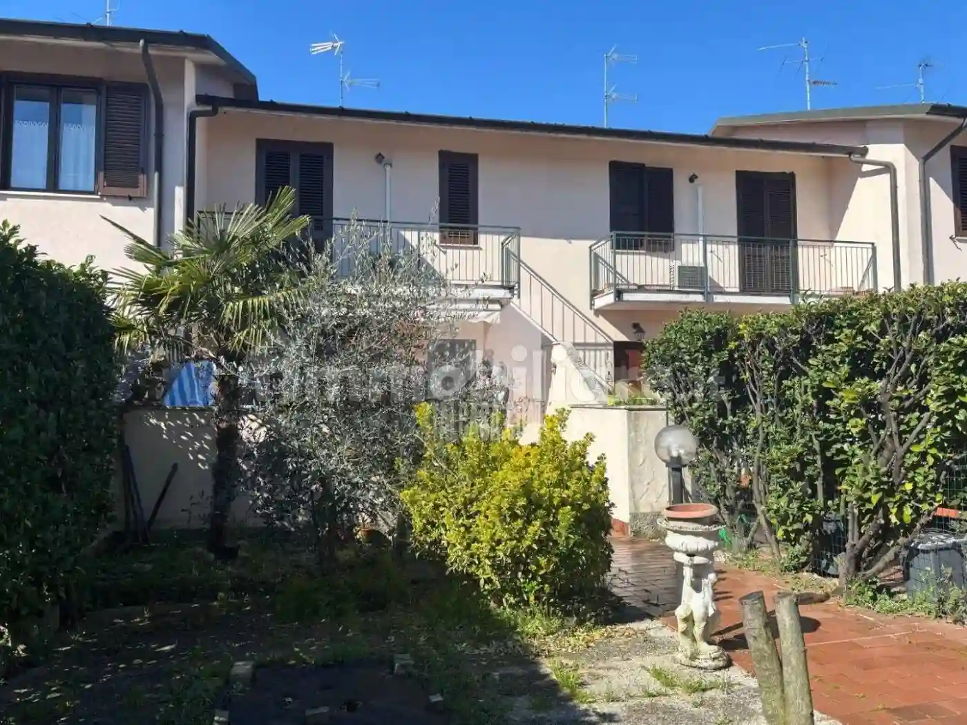 Villetta a schiera - foto 2