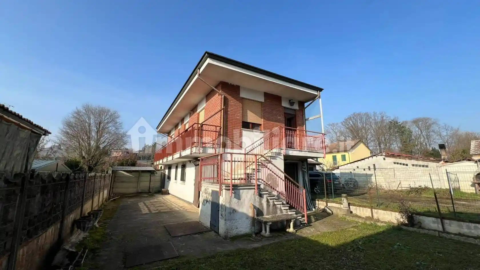 Casa indipendente in vendita a Alessandria