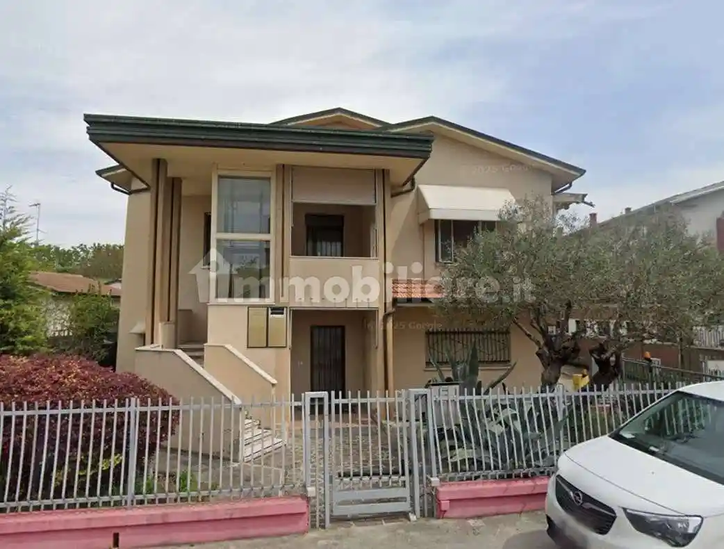 Villa in vendita a Sermide e Felonica