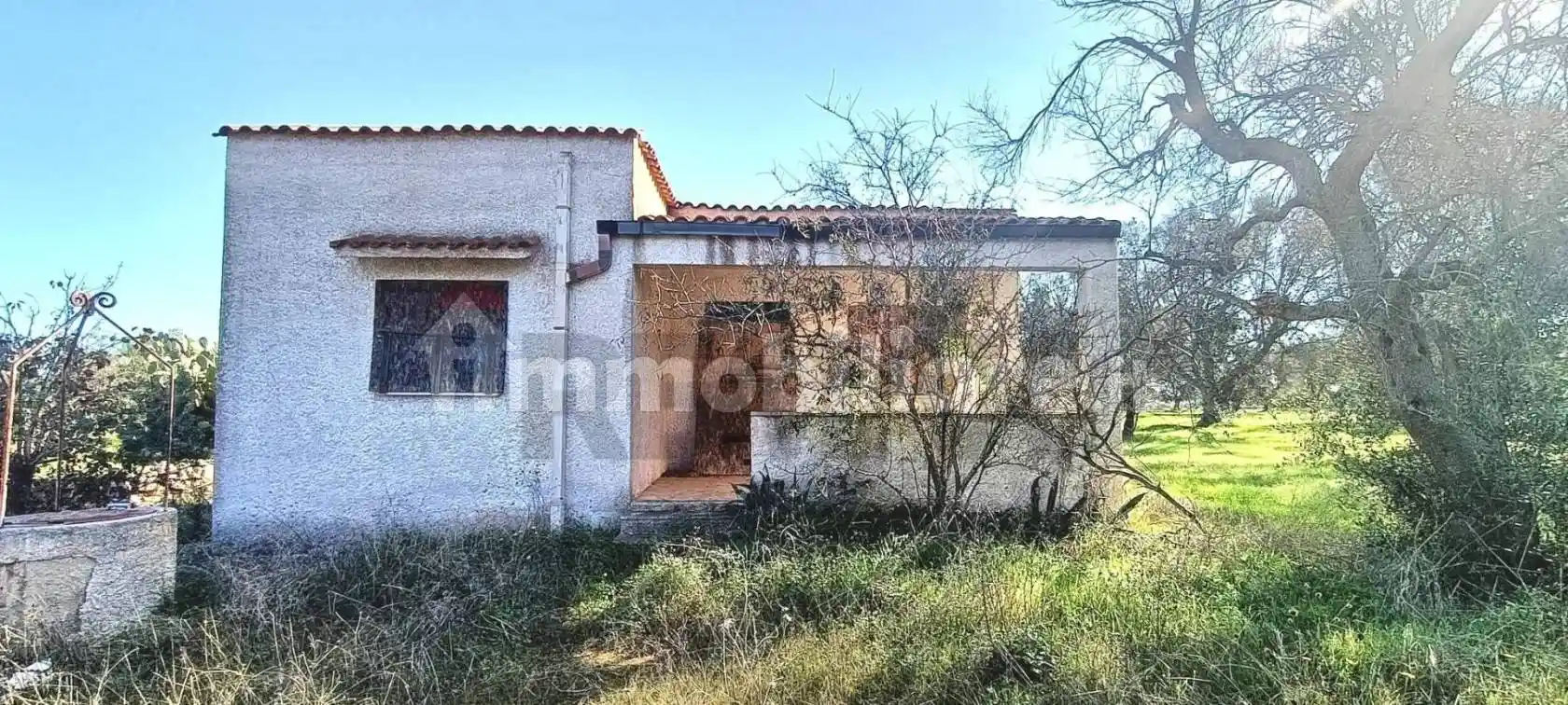 Villa in vendita a Brindisi