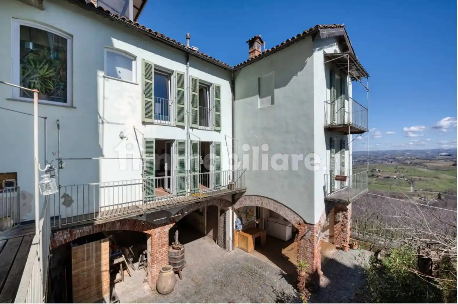 Palazzo - Edificio in vendita a Mondovì