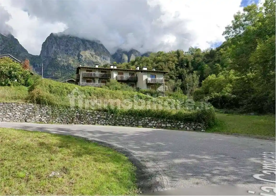 Appartamento in vendita a Lozio