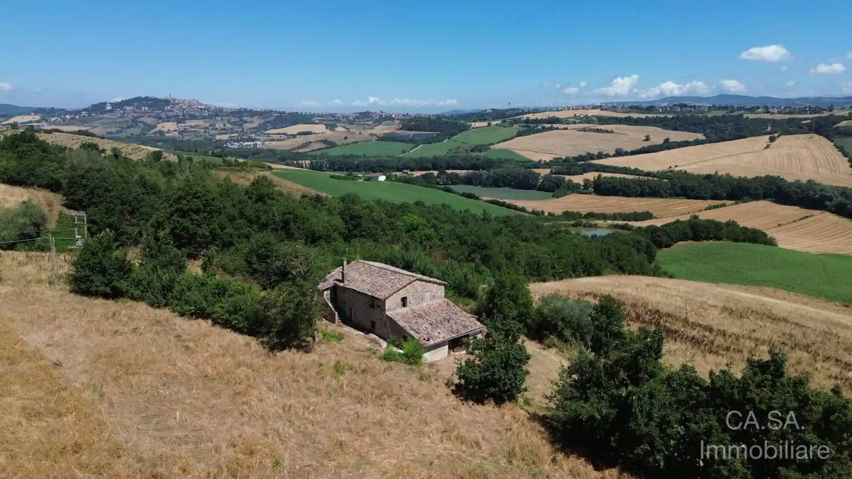 Rustico - Casale in vendita a Todi