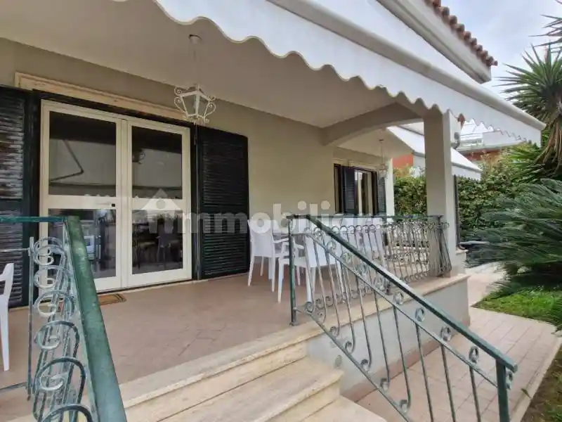 Villa in vendita a Anzio