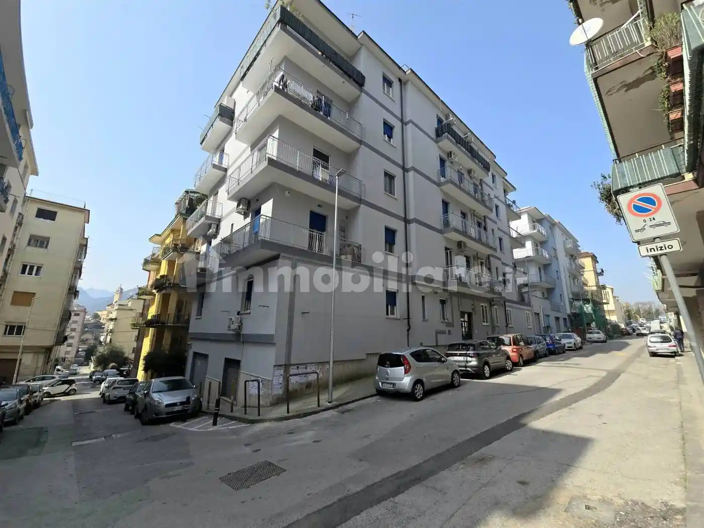 Appartamento in vendita a Salerno