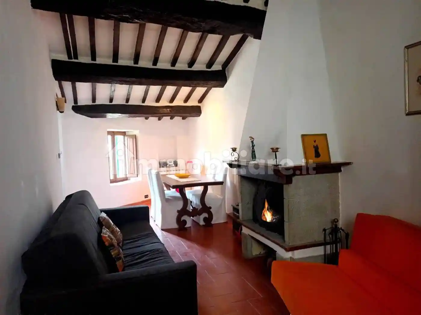 Appartamento in vendita a Cetona