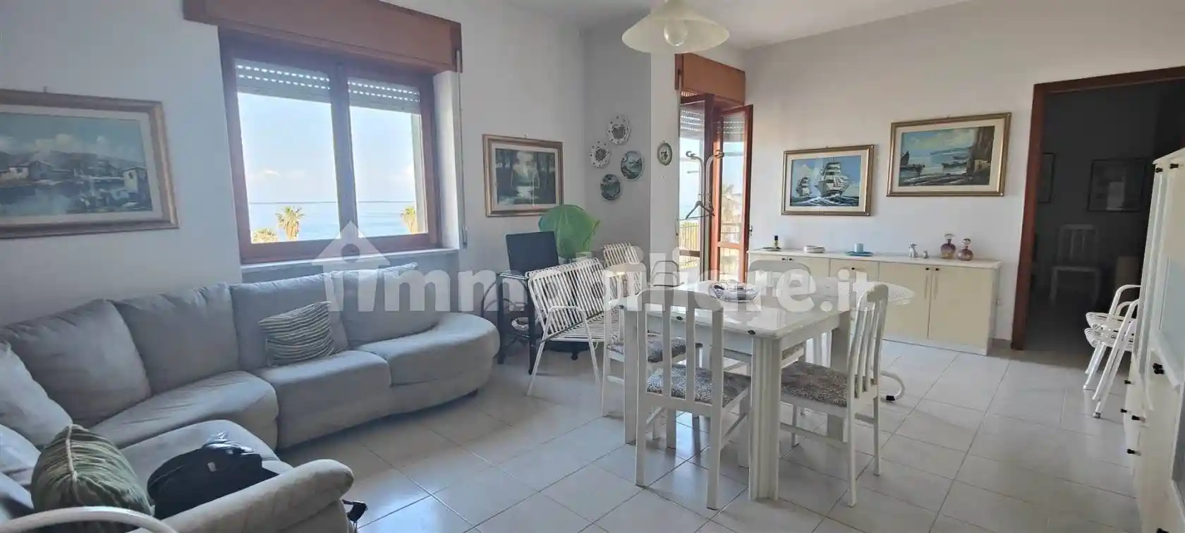 Appartamento in vendita a Falconara Albanese