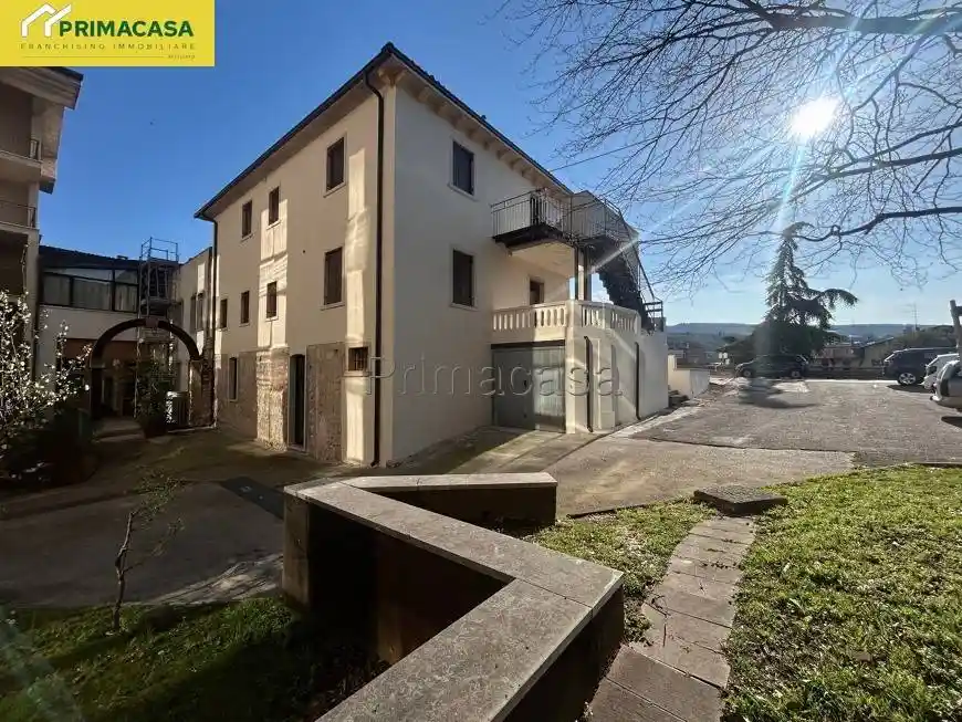 Appartamento in vendita a Negrar di Valpolicella