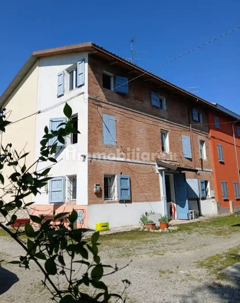 Villa in vendita a Reggio Emilia
