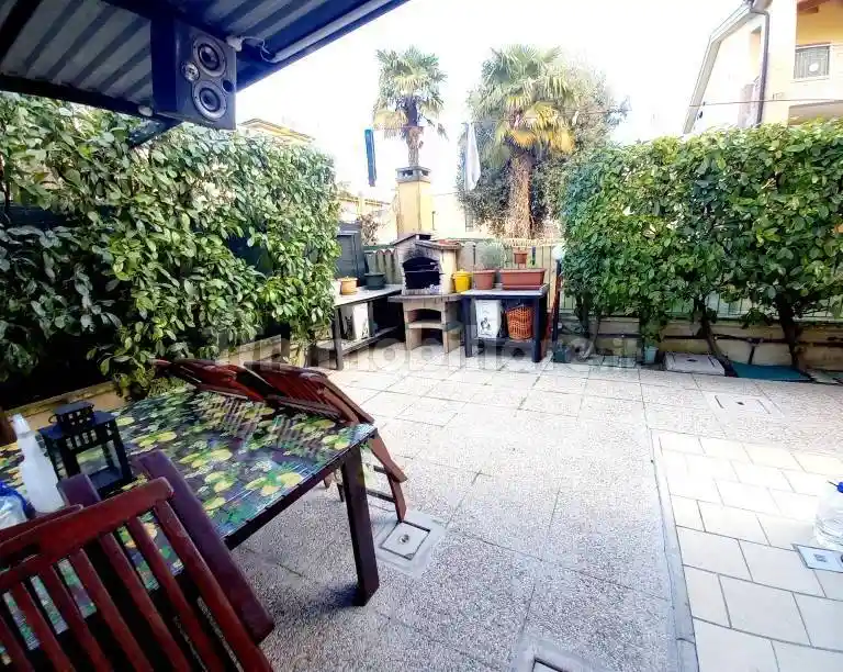 Villetta a schiera in vendita a Reggio Emilia