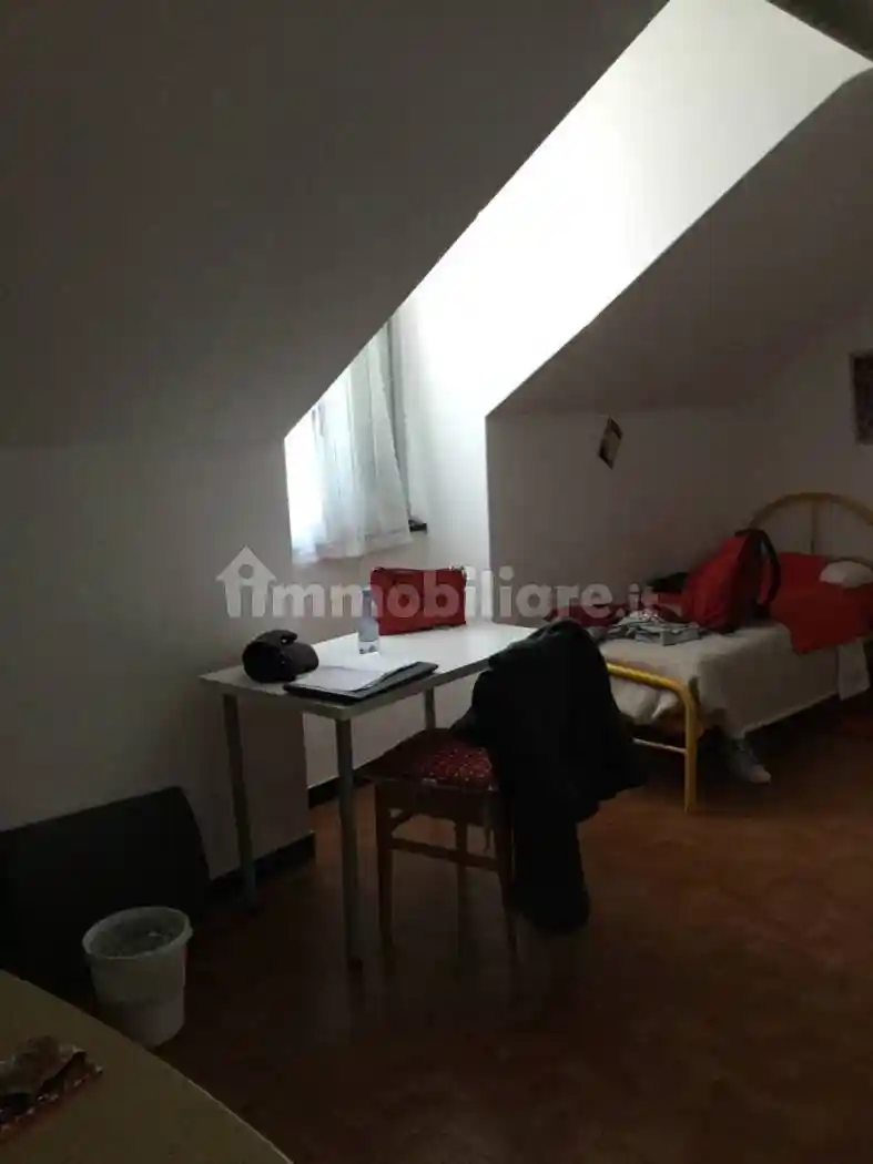 Palazzo - Stabile in vendita a Genova