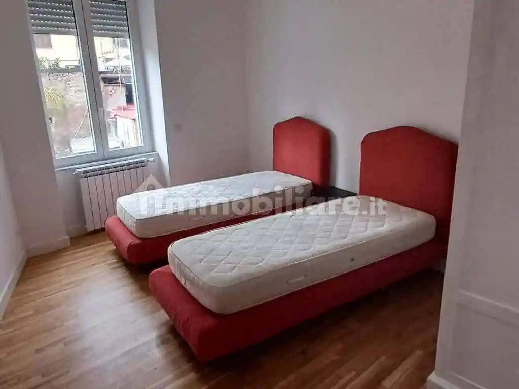 Appartamento in affitto a Napoli