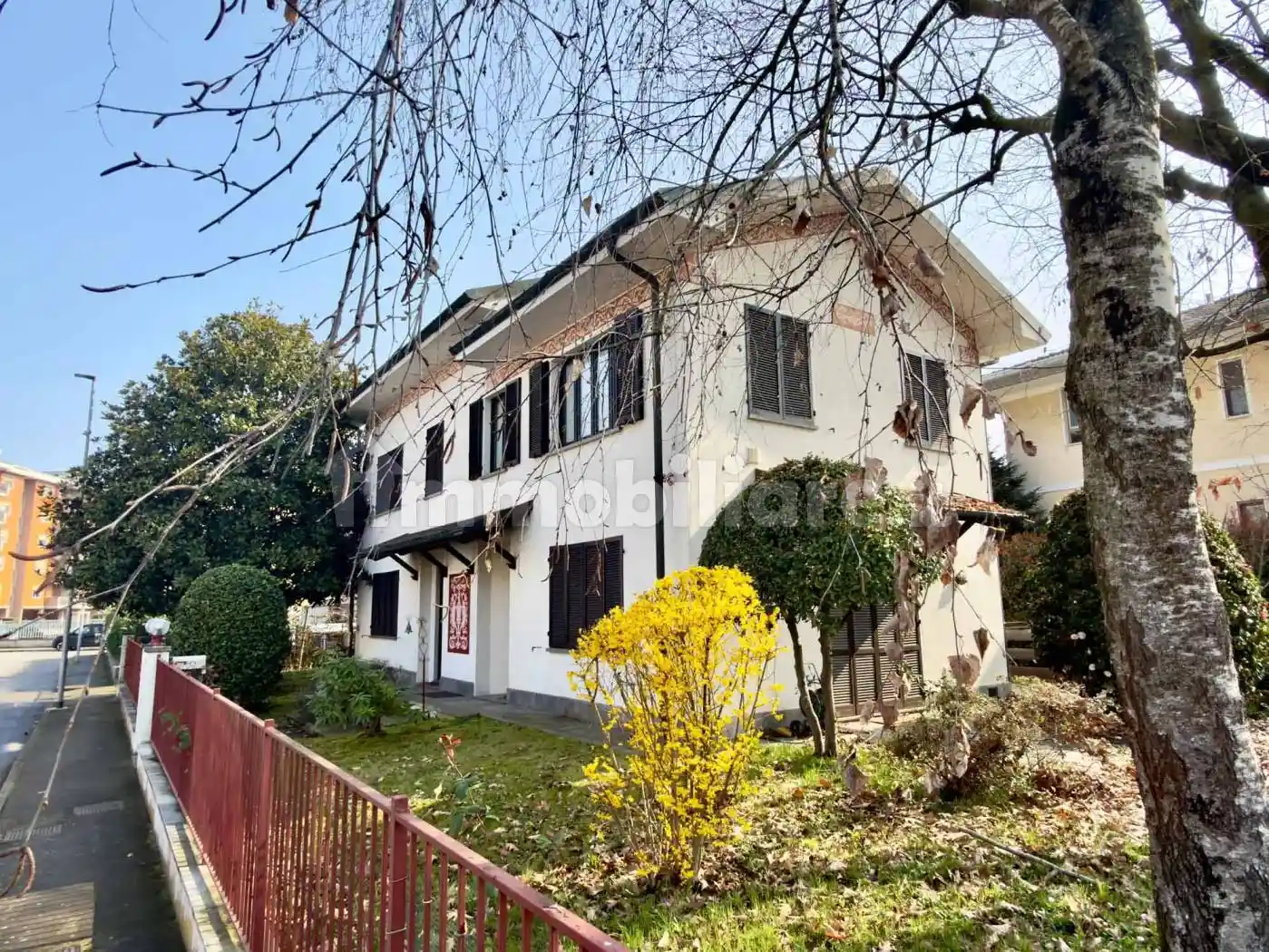 Villa in vendita a Novara