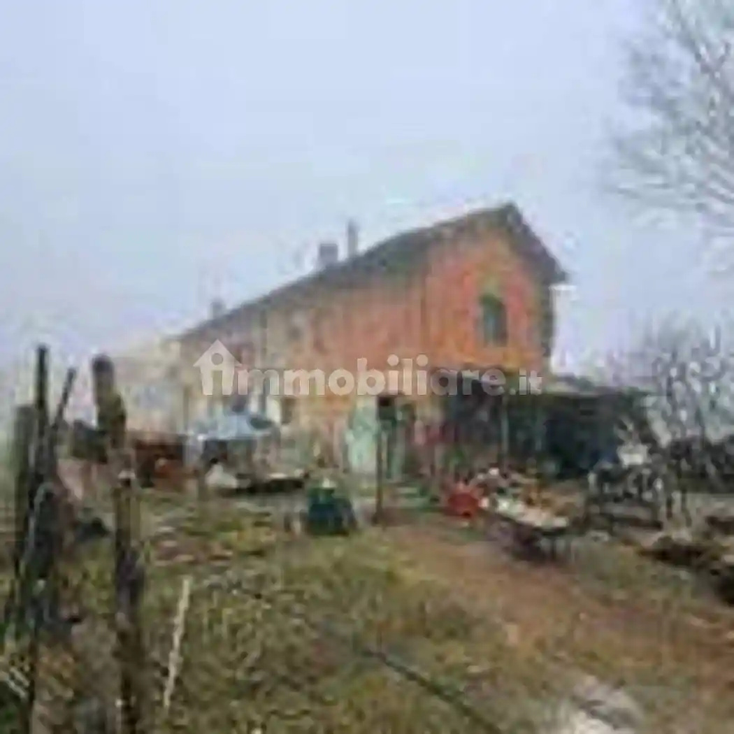 Villa in vendita a Borgo San Siro