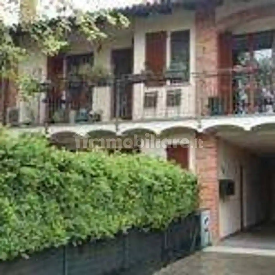 Appartamento in vendita a Torre d'Isola