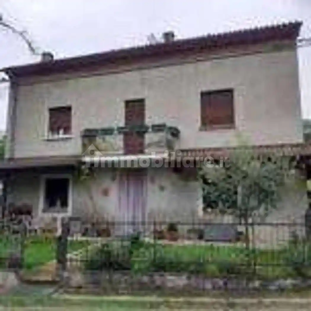 Villa in vendita a Borgoratto Mormorolo