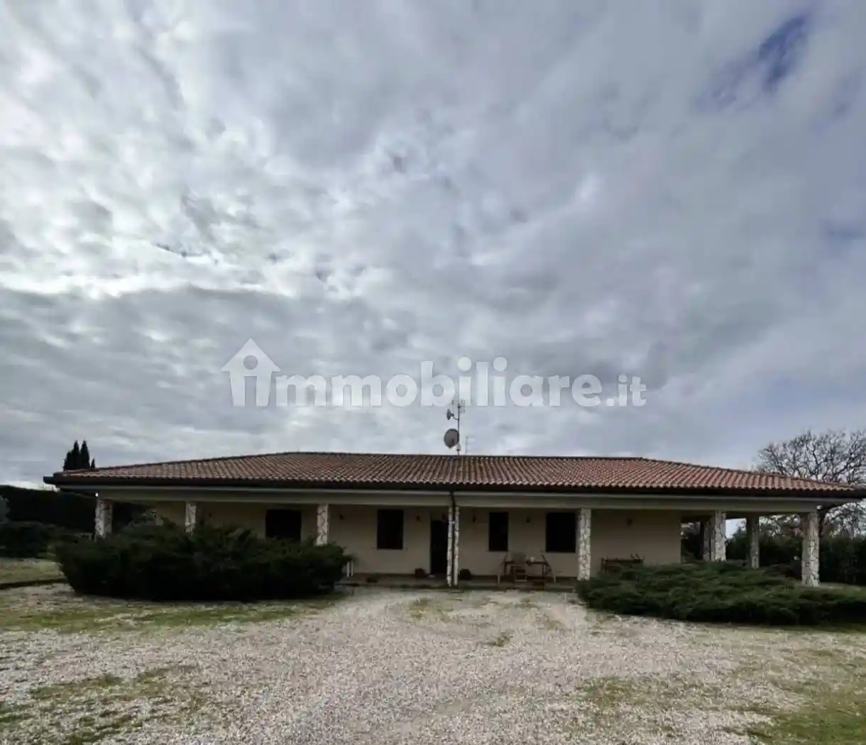 Villa in vendita a Viterbo