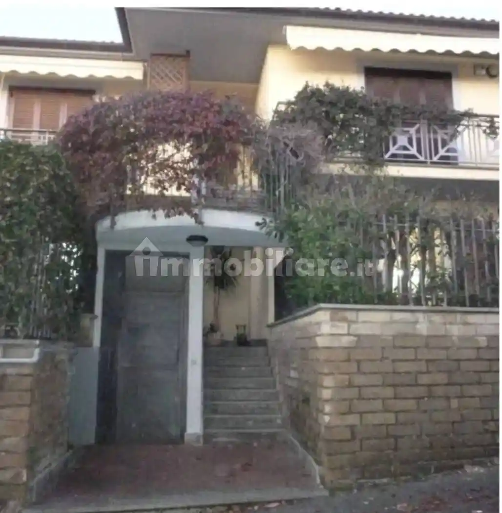 Appartamento in vendita a Viterbo