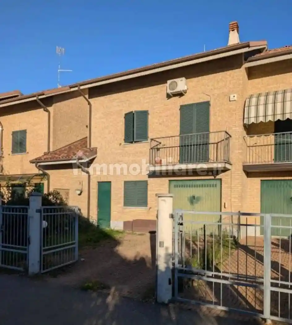 Villa in vendita a Voghera