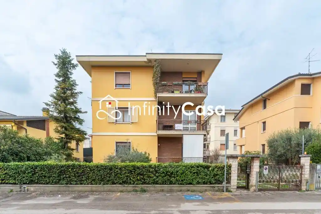 Appartamento in vendita a Verona