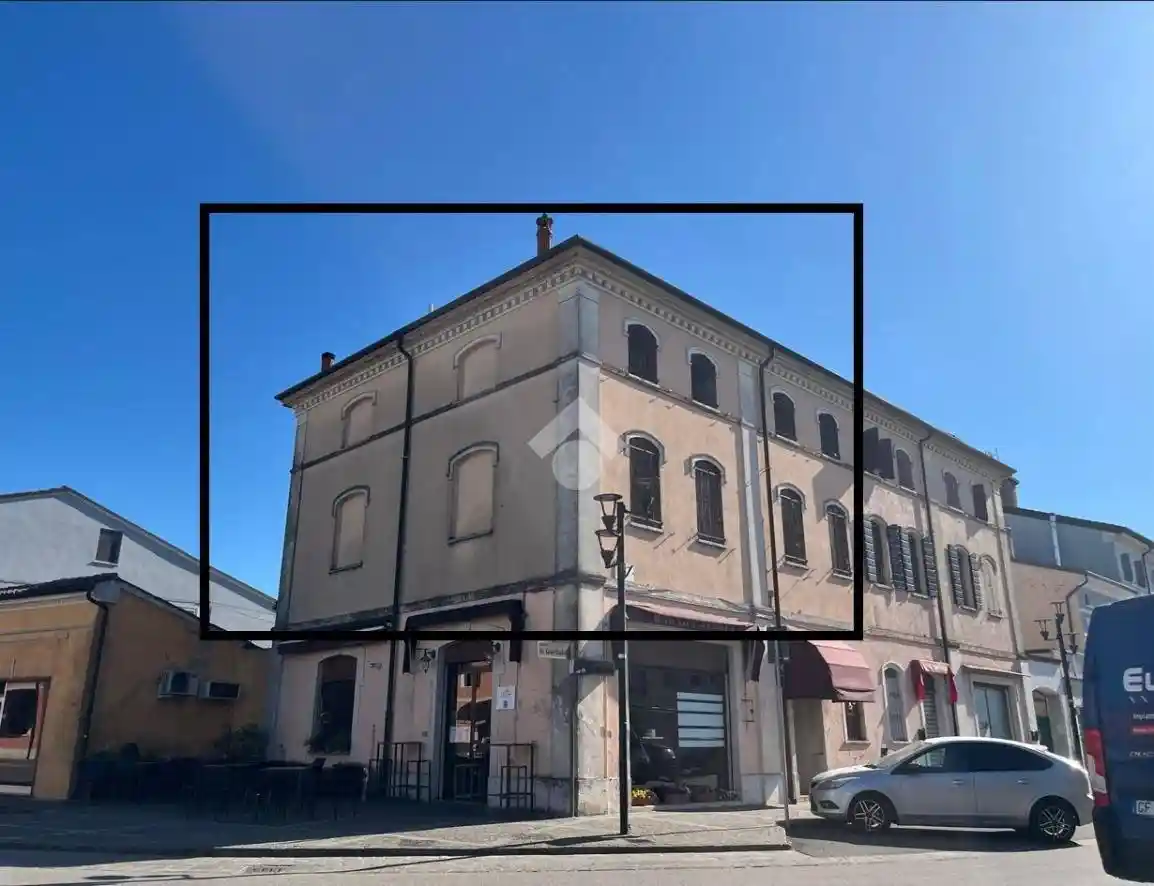 Palazzo - Edificio in vendita a Castelbelforte