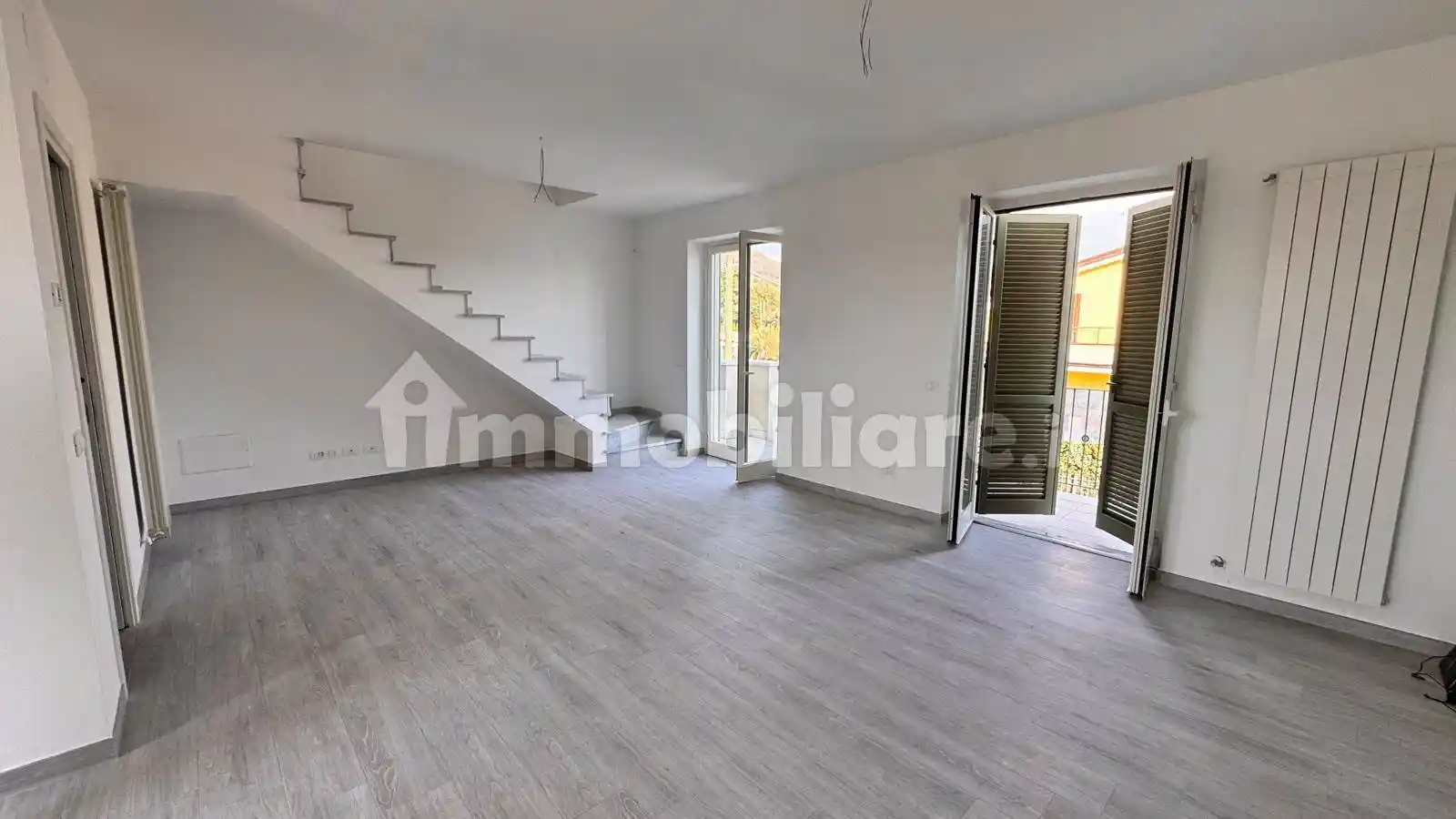 Appartamento in vendita a Carrara