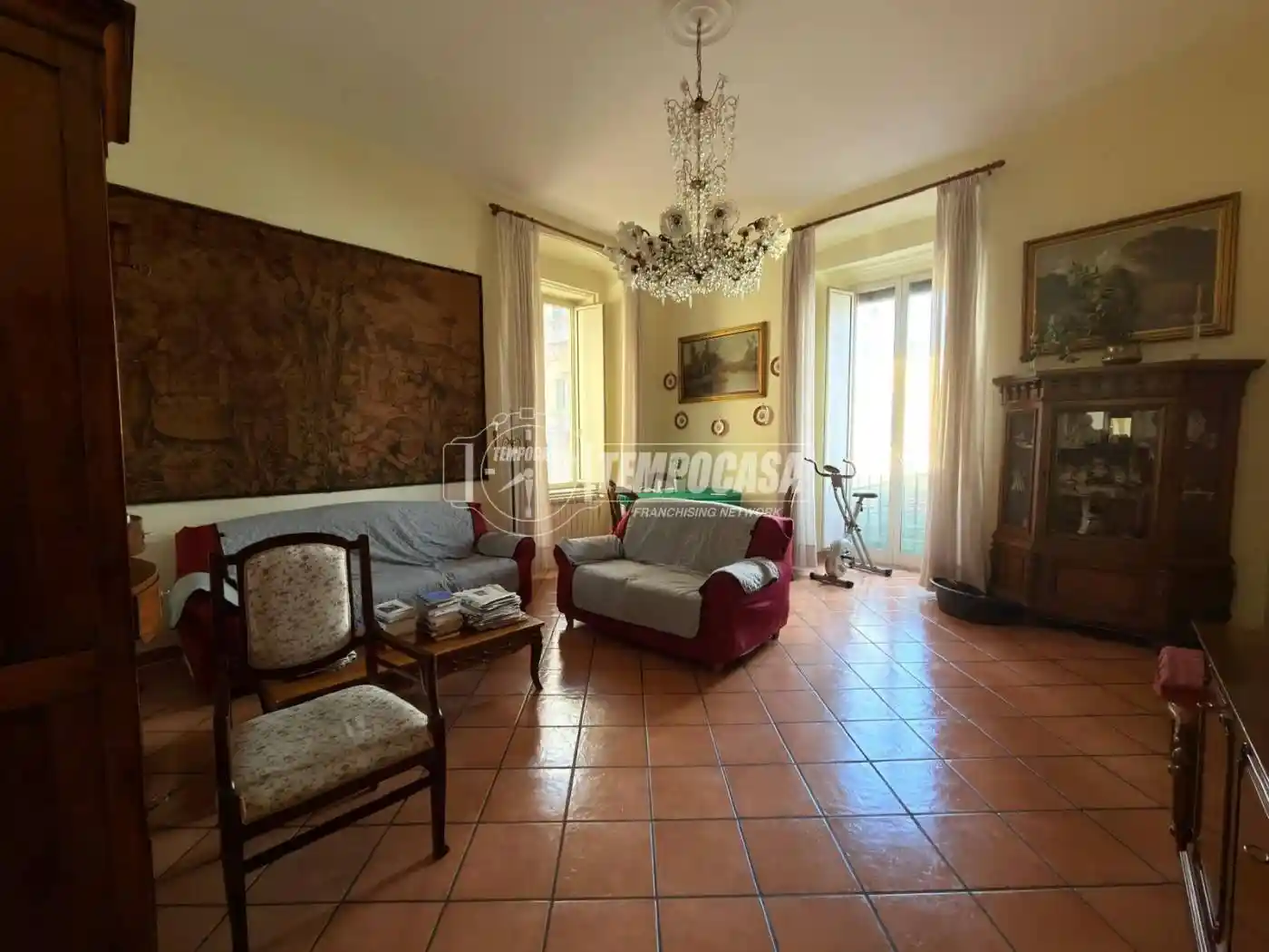 Appartamento in vendita a Napoli