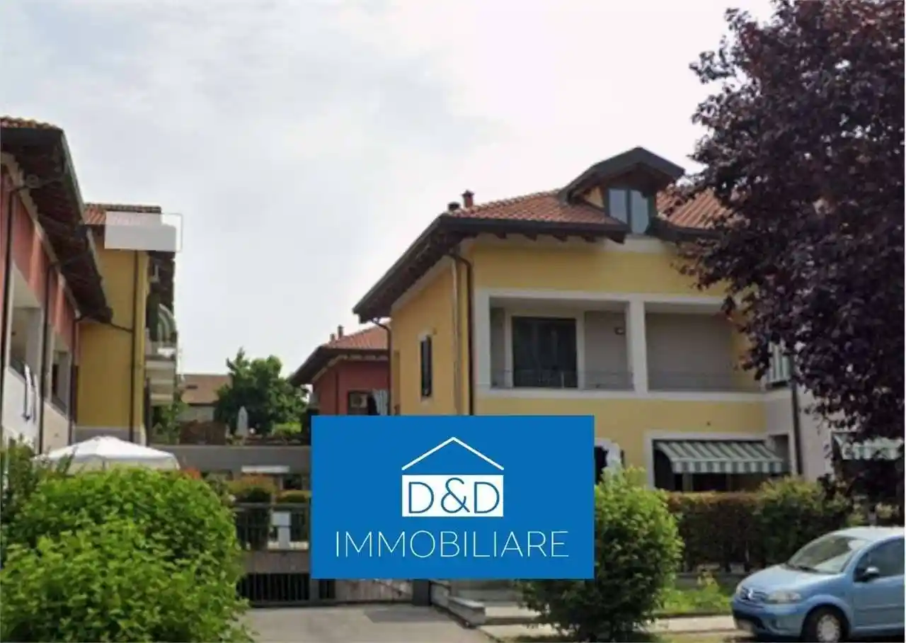 Appartamento in vendita a Castelletto Sopra Ticino