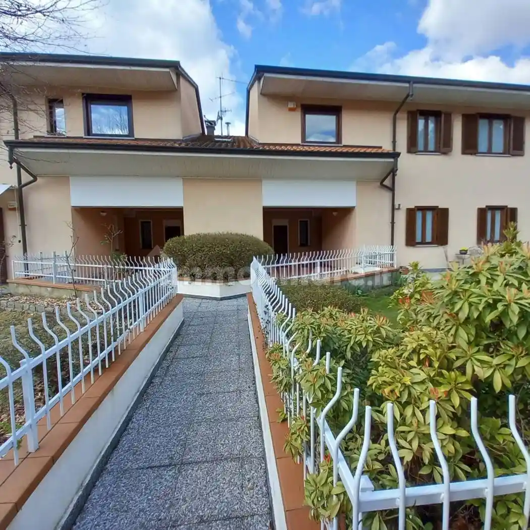 Appartamento in affitto a Quarona