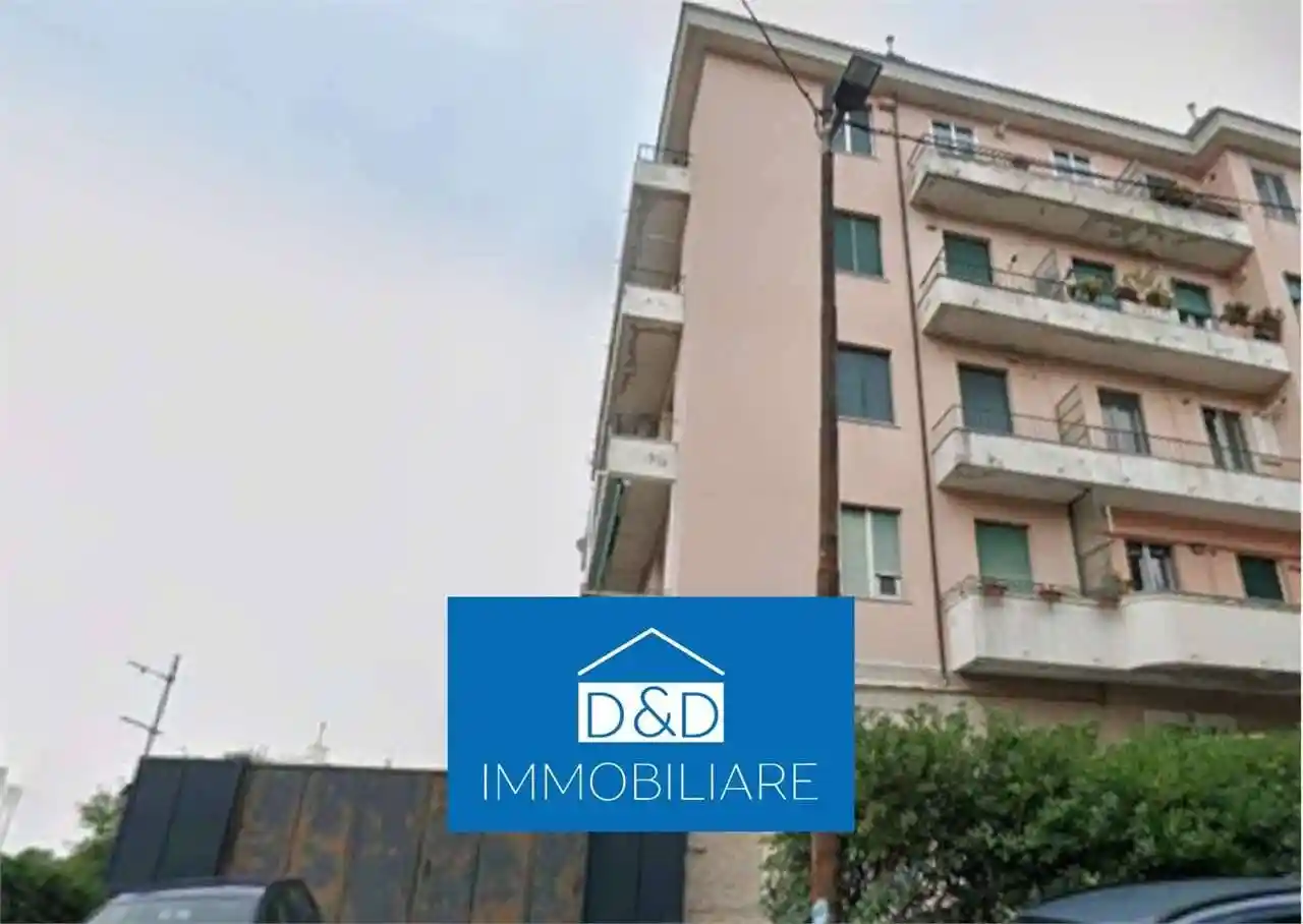 Appartamento in vendita a Genova