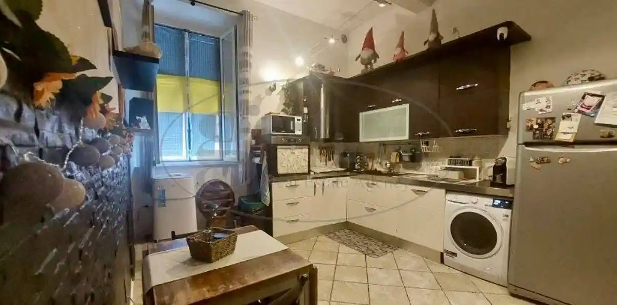 Appartamento in vendita a Livorno