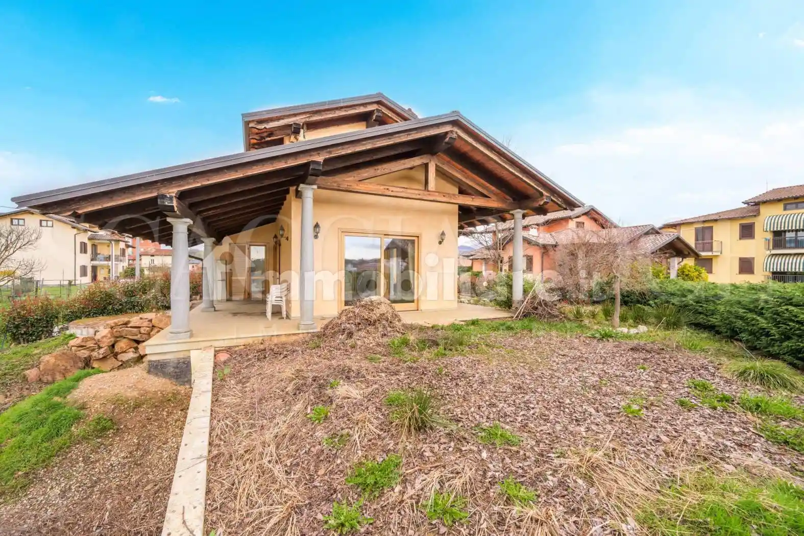 Villa in vendita a Cossato