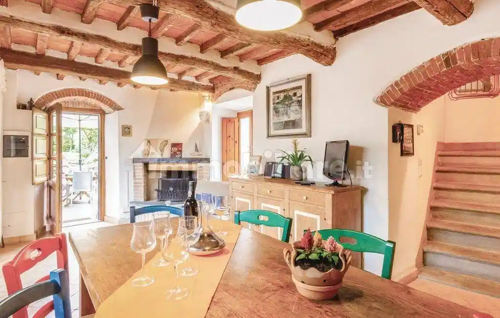 Rustico - Casale in vendita a Calci