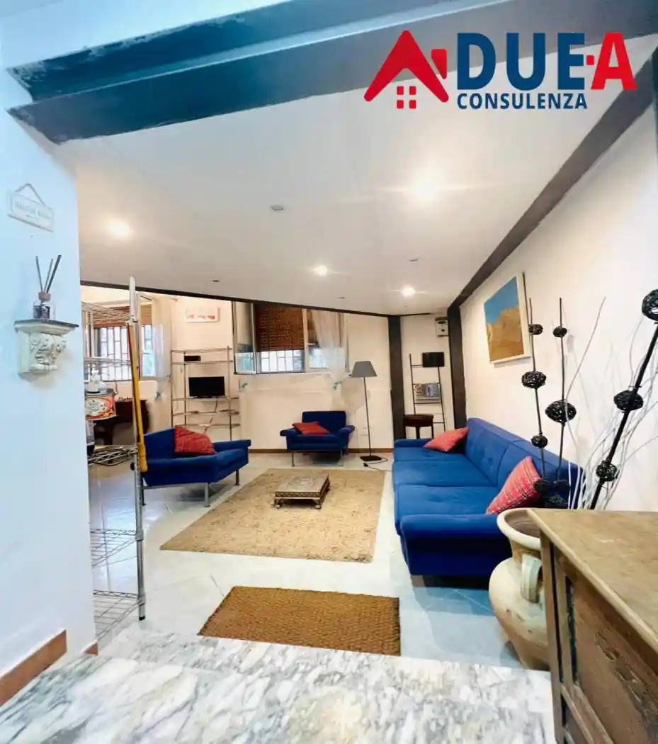 Appartamento in vendita a Napoli