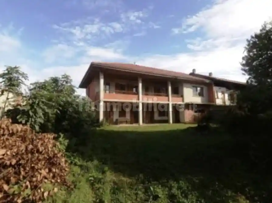 Casa indipendente in vendita a Vauda Canavese