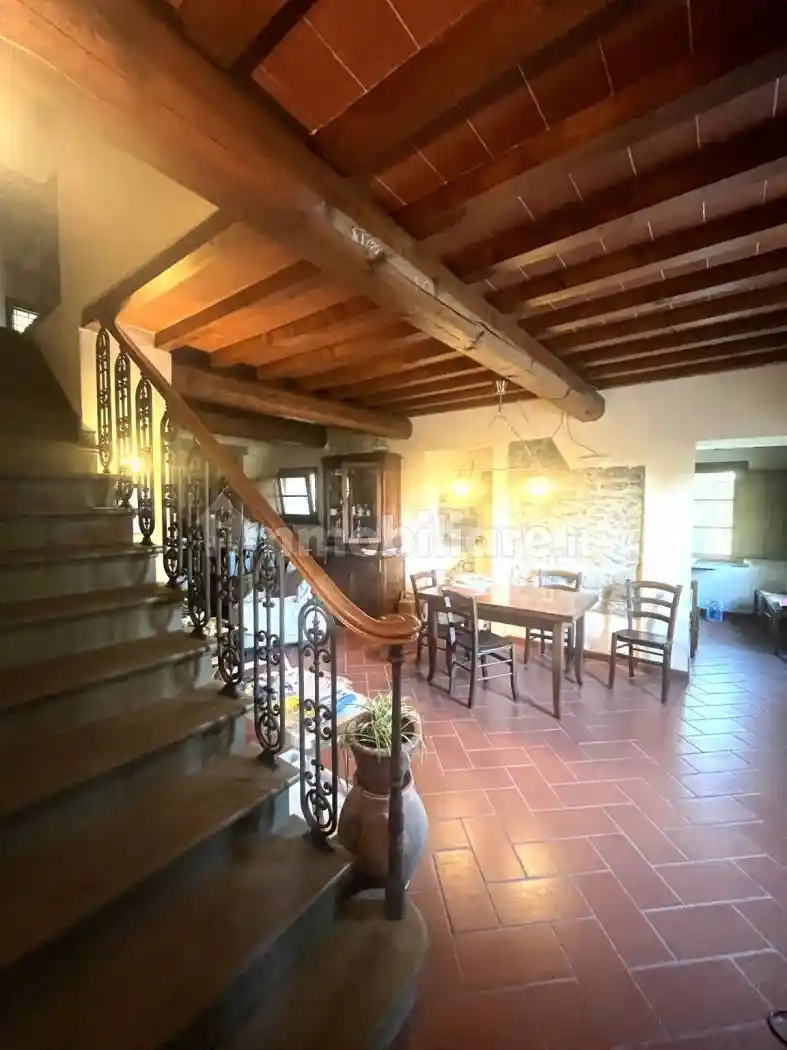 Villa in vendita a Vaiano