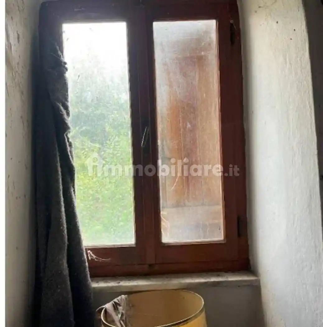 Appartamento in vendita a Castiglione Chiavarese