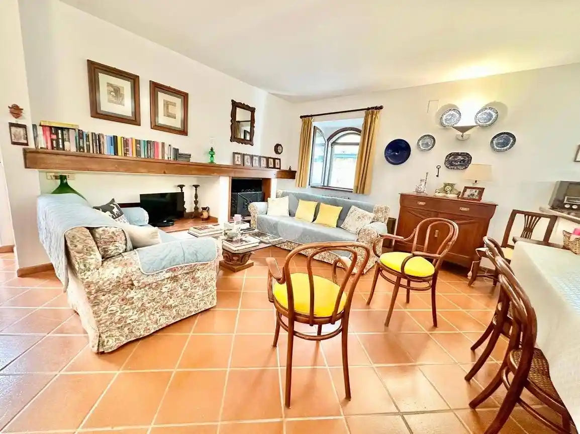 Casa indipendente in vendita a Cerreto di Spoleto