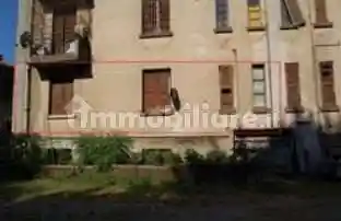 Appartamento in vendita a Cairate