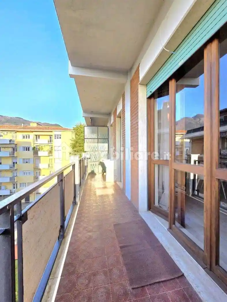 Appartamento in vendita a Massa