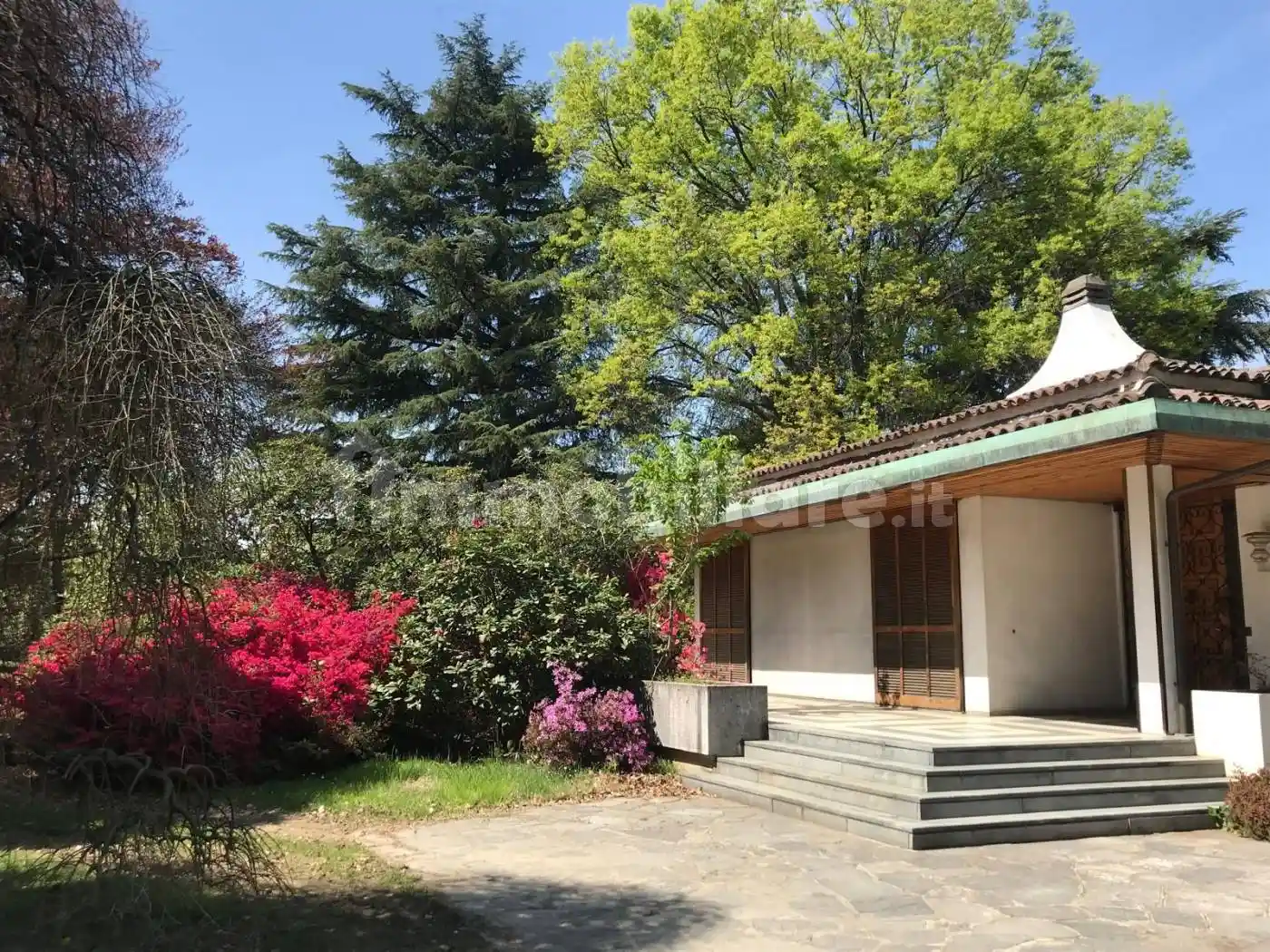 Villa in vendita a Carate Brianza