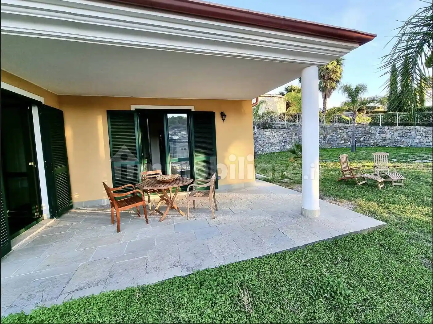 Villa in vendita a Bordighera