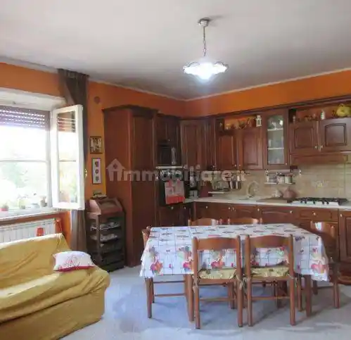 Appartamento in vendita a Patrica