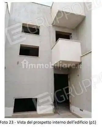 Palazzo - Stabile in vendita a Sammichele di Bari