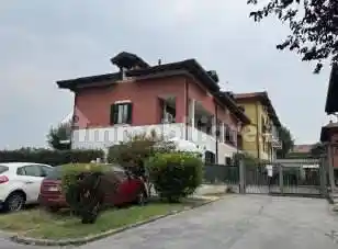 Appartamento in vendita a Castelletto Sopra Ticino