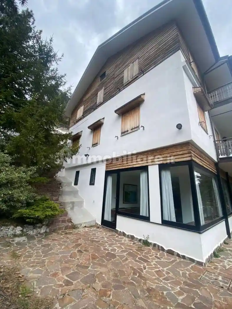 Villa in vendita a Roccaraso