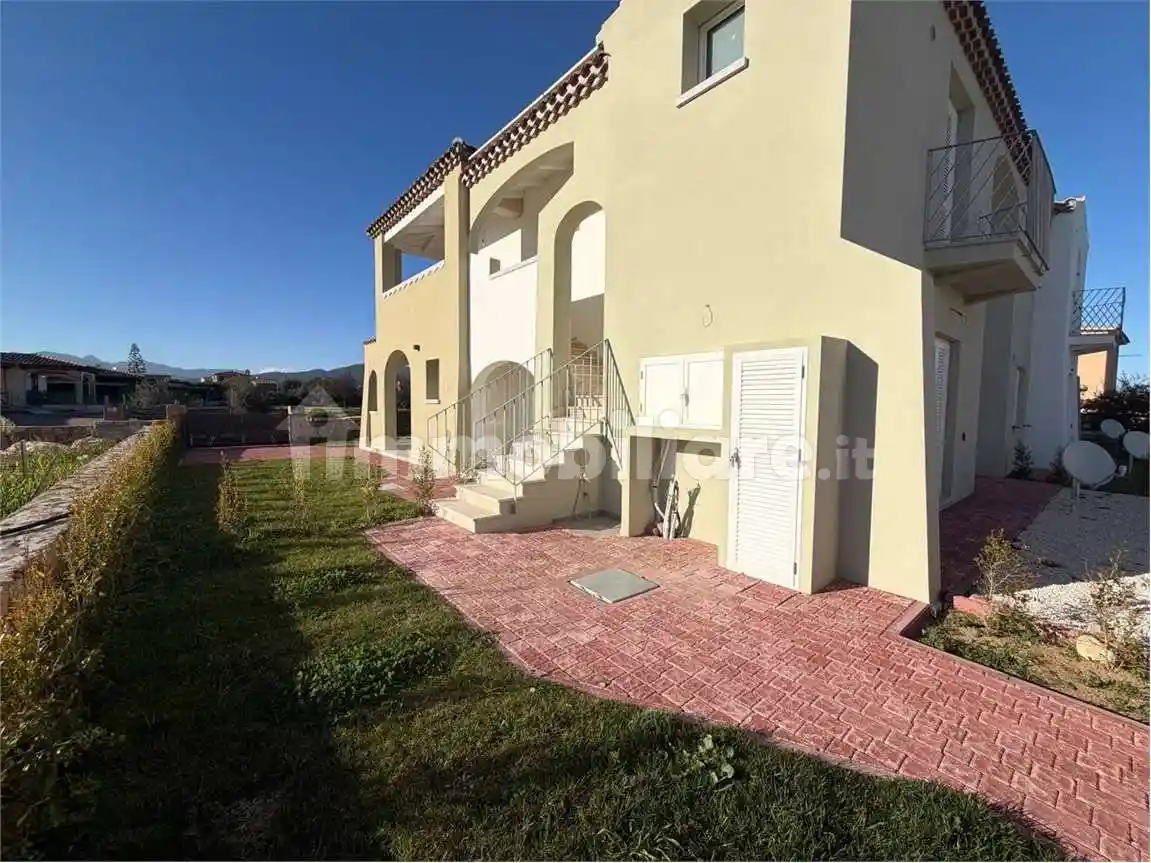 Appartamento in vendita a Budoni