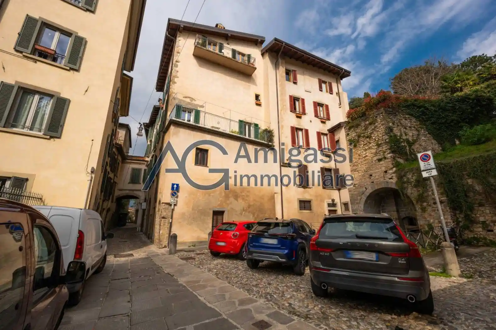 Appartamento in vendita a Bergamo