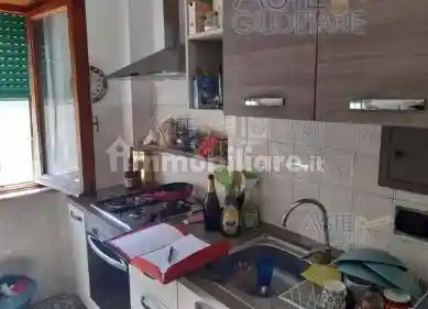 Appartamento in vendita a Livorno